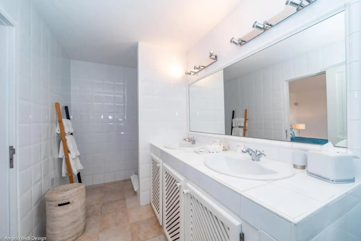 Luxurious Holiday Villa With Immersive Amenities Gustavia 0*,  Svatý Bartoloměj